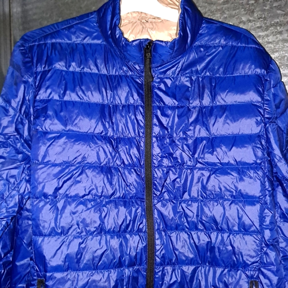 Zshow.   Down. .jacket